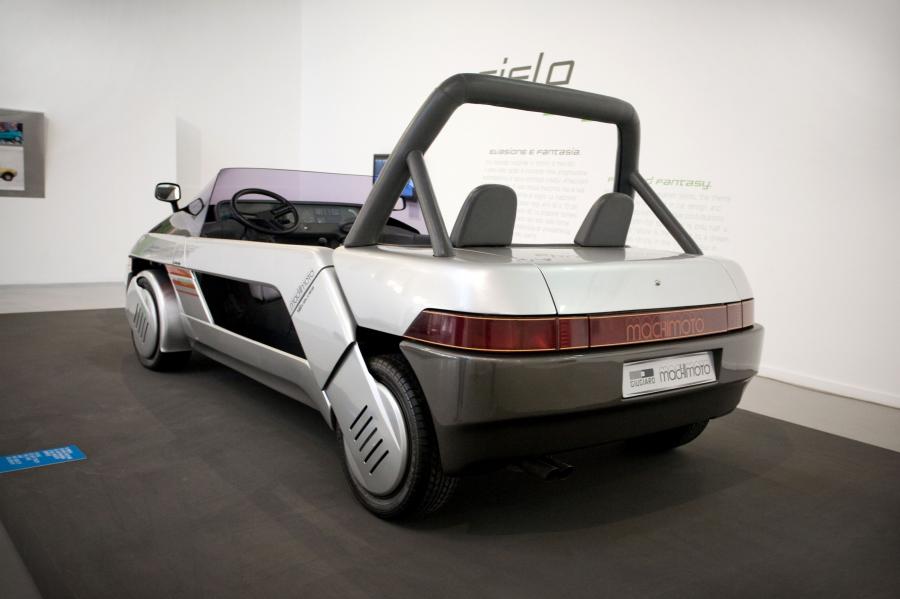  Italdesign Machimoto Concept 1986 года  (фото 11 из 12)